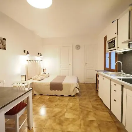 Apartment Meuble Avec Terrasse *